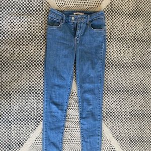 Levi Skinny Jean